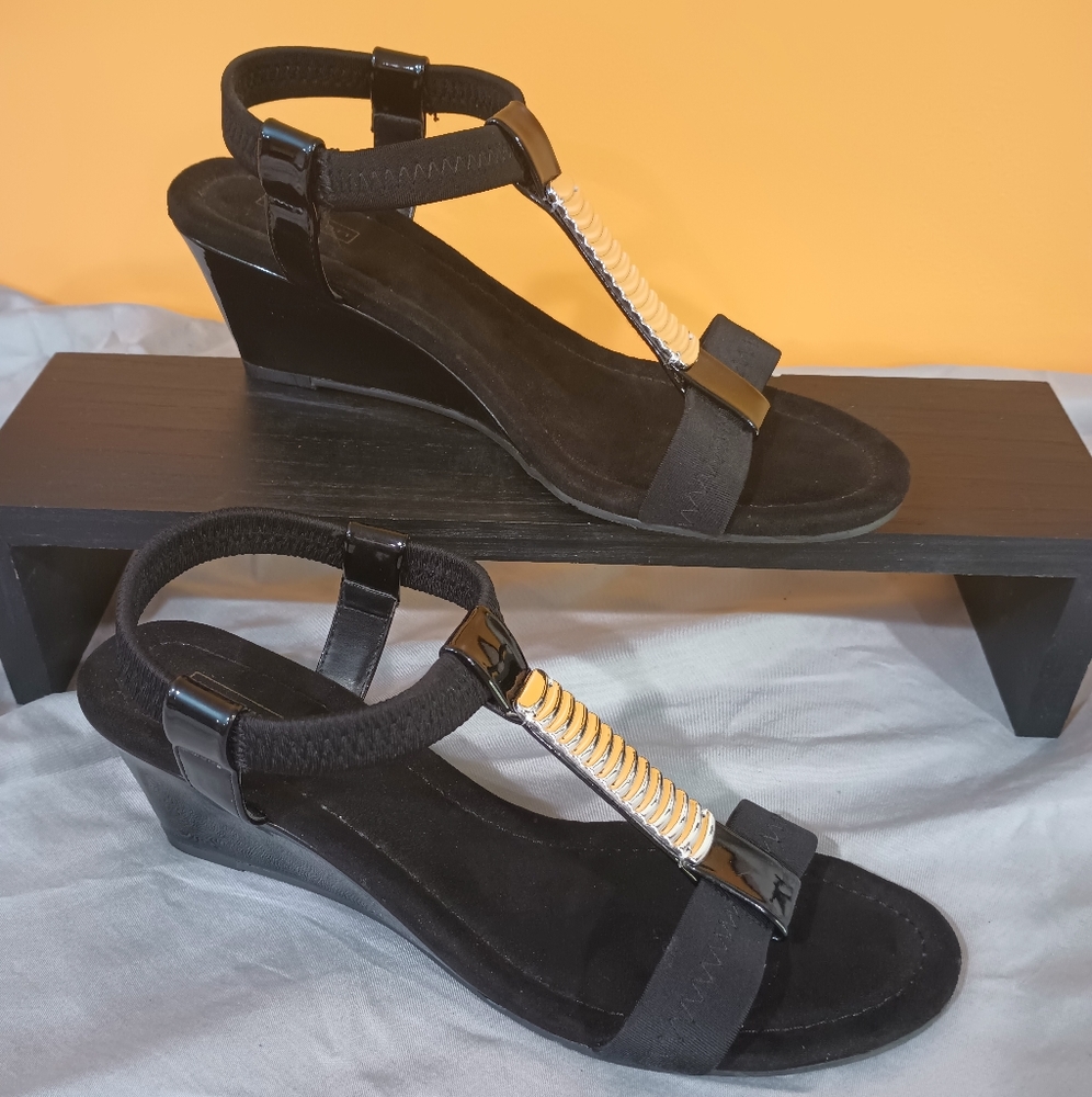 Laura Scott Black and Silver Wedge Sandals Size 8.5